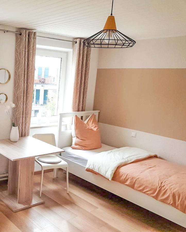 Haus Leipheim Hotel Eksteriør billede