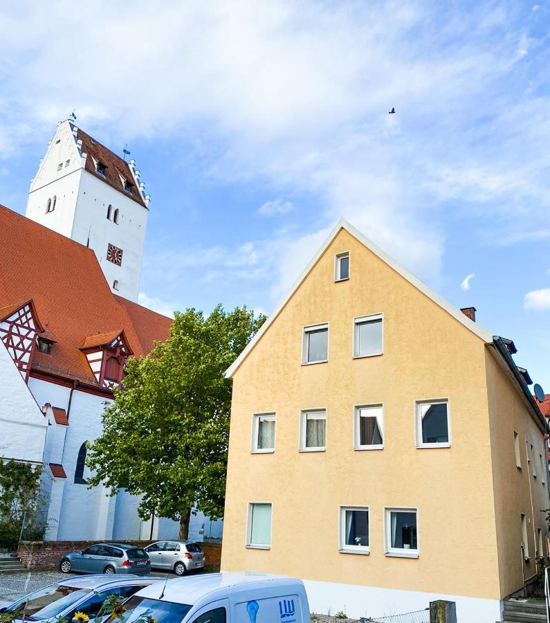 Haus Leipheim Hotel Eksteriør billede