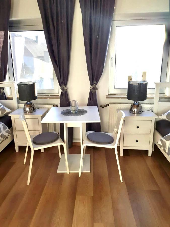 Haus Leipheim Hotel Eksteriør billede