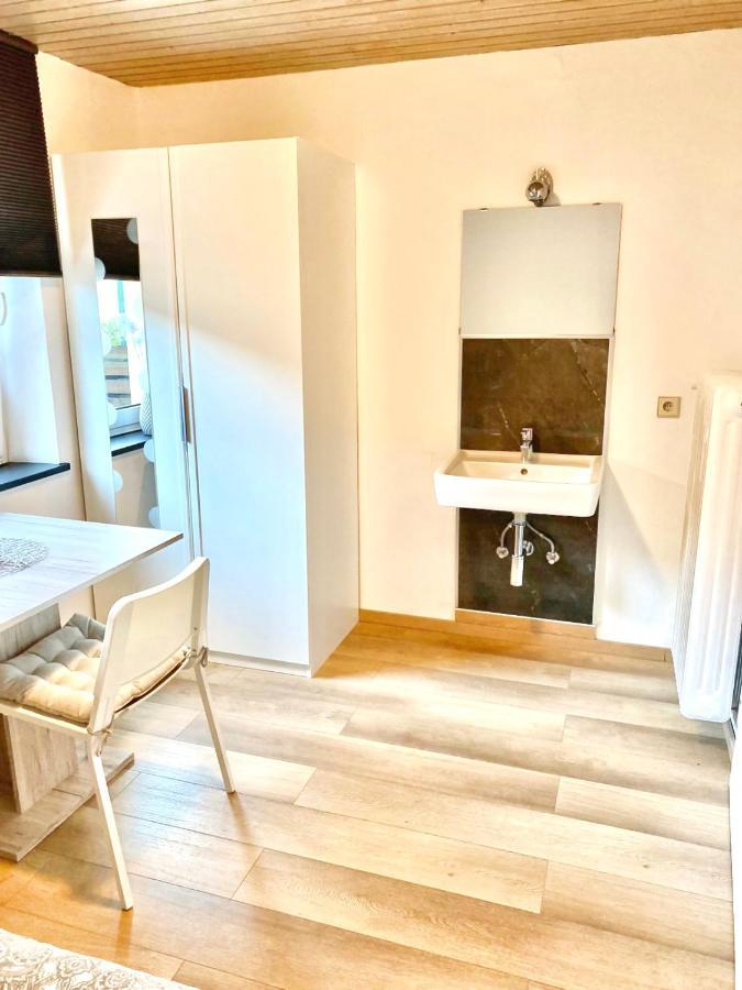 Haus Leipheim Hotel Eksteriør billede